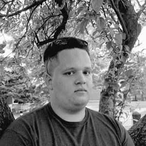 Meet your Posher, Zach